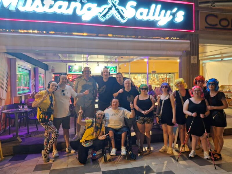 Tenerife: Silent Disco Walking Tour "Mustang Sally's" - Passing by Fanabes Cafes and Bars: Serendipitous Serenades