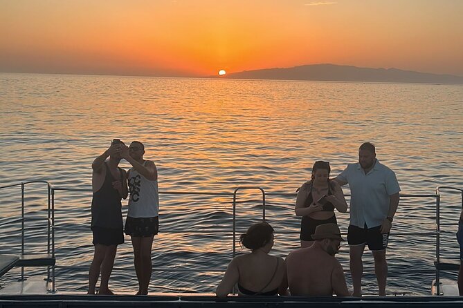 Tenerife Sunset Catamaran tour with transfer - Food and Drinks included. - Customer Service and Overall Value