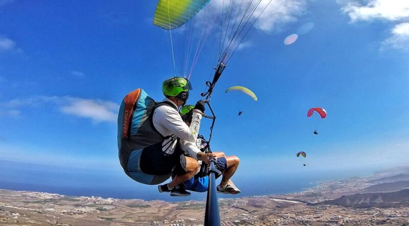 Tenerife: Tandem Paragliding Flight with pick up - The Thrill of Flying with Experienced Pilots