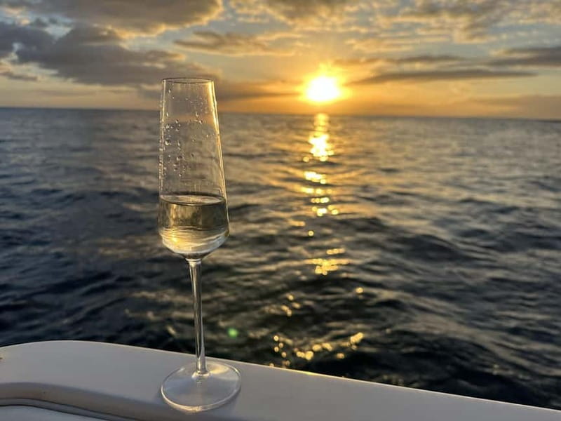 Tenerife: VIP Private Luxury 2 Hour Sunset Boat Charter - What Drinks Are Included and How to Keep Cozy