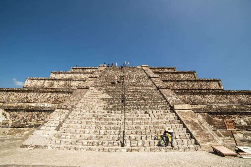 Teotihuacan Adventure: Private Tour & Lunch from Mexico City - Starting at the House of Tiles in Mexico City