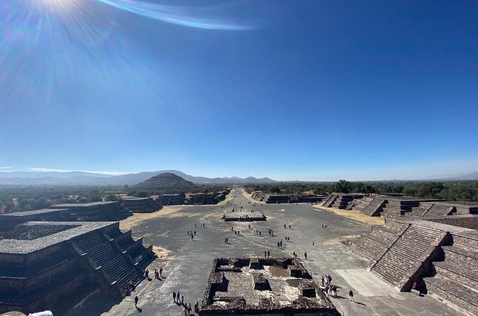 Teotihuacan Archaeology Tours - Climbing the Pyramids and Visiting the Citadel