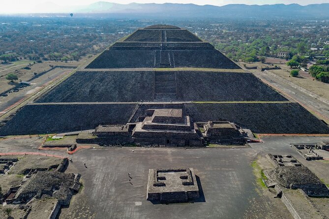 Teotihuacan Early or Afternoon Access Guided Tour with No Crowds - Practical Logistics and Group Size