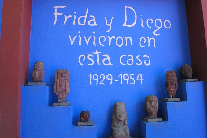 Teotihuacan & Guadalupe Shrine + Xochimilco, Coyoacán & Frida Kahlo Combo Tour - Visiting the National Autonomous University’s Art Campus