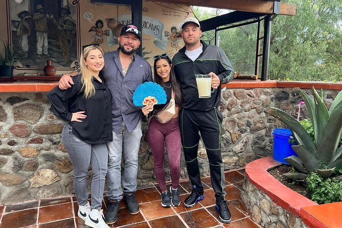 Teotihuacan Guided Tour with Breakfast in a Cave - Logistics: Pickup and Transportation Details