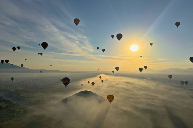 Teotihuacan Hot Air Balloon Flight - Explore the Sky and Ancient Pyramids with the Teotihuacan Hot Air Balloon Flight