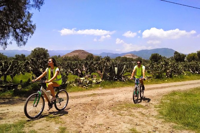 Teotihuacán plus Bike Tour - The Experience and Guides: Knowledgeable & Friendly