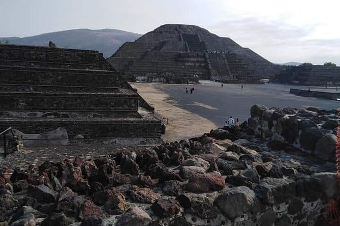 Teotihuacan Private Tour and Shared Hot Air Balloon Ride - Guides and Personalization