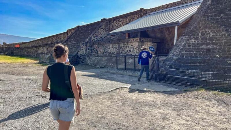 Teotihuacan: Private Tour with Archeologist & Hotel Pick-up - The Logistics and Group Size Advantage