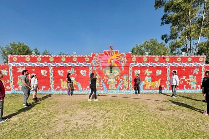 Teotihuacan: Pyramids, Caves & Culinary Experience - Savoring a Traditional 5-Course Mexican Lunch