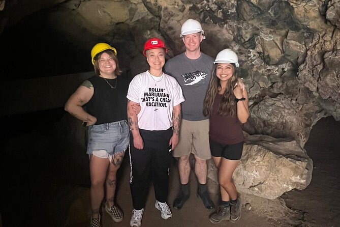 Teotihuacan: Pyramids, Caves & Culinary Experience - Tasting Mexico’s Spirit: Mezcal and Tequila