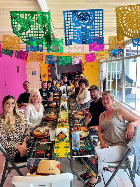 Teotihuacan Pyramids & lunch at my Grandma's house - The Experience of Visiting a Local Family in Mexico