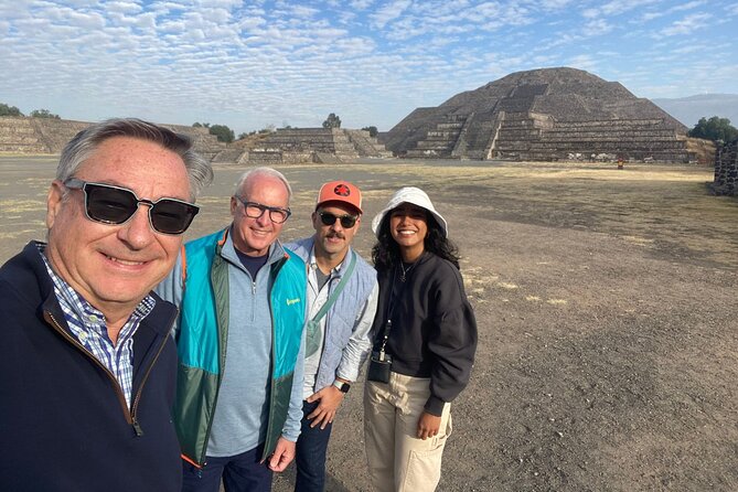 Teotihuacan Pyramids *NO CROWDS* Morning Tour... With Me, Angela! - Food and Relaxation Stops at Local Restaurants