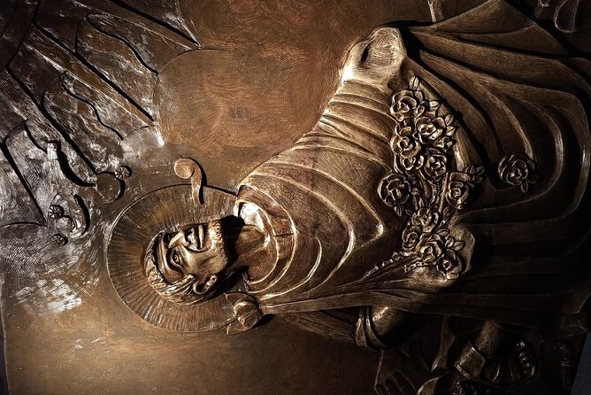 Teotihuacan Pyramids small groups and Basilica of Guadalupe - The Highlights of the Teotihuacan Archaeological Zone