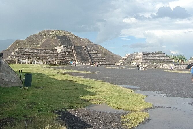 Teotihuacan Pyramids without Shops and Stops - Who Should Book This Teotihuacan Tour?