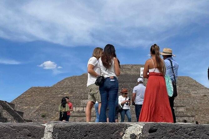 Teotihuacan Tour with Transportation & Food (PRIVATE OPTION) - The Museum and Art at the Site