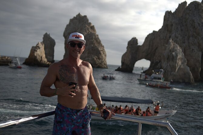 Tequila Boat Tours with Live Entertainment in Cabo - All-Inclusive Drinks and Gourmet Snacks