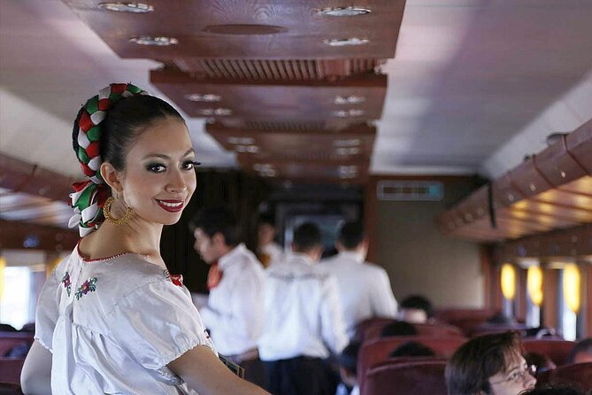 Tequila Day Trip from Guadalajara with Jose Cuervo Express Train - The Return Journey on the Jose Cuervo Express