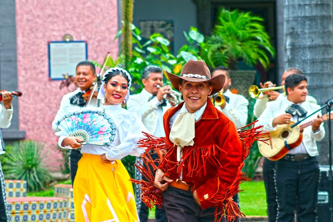 Tequila Express - Exploring Quinta Sauza and Tequila Town