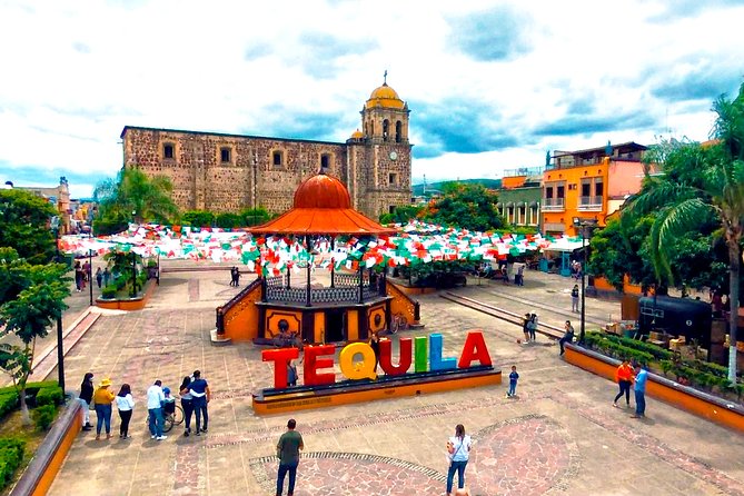 Tequila Express - The Food and Drinks Experience