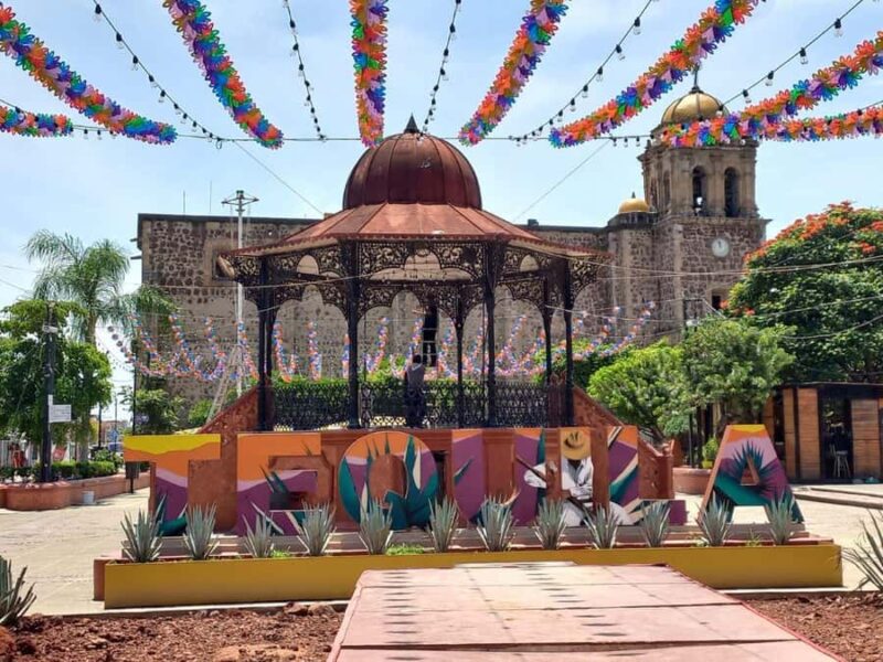 Tequila Tour from Guadalajara: Barrel Ride in Tequila - Free Time in Tequila Town with Regional Food Options
