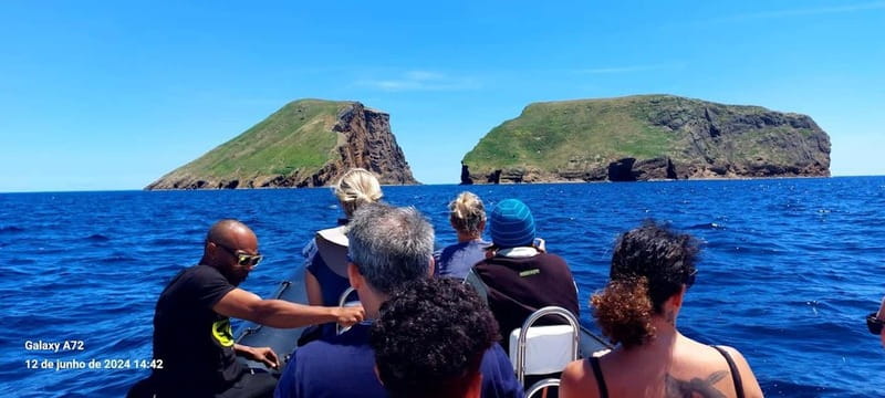 Terceira Island:Ilheus das Cabras -Boat Trip - Visiting the Famous Ilhéus das Cabras Islets