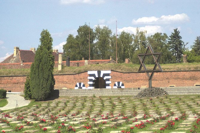 Terezin Memorial Half-Day Tour from Prague - Inside the Terezín Memorial Complex