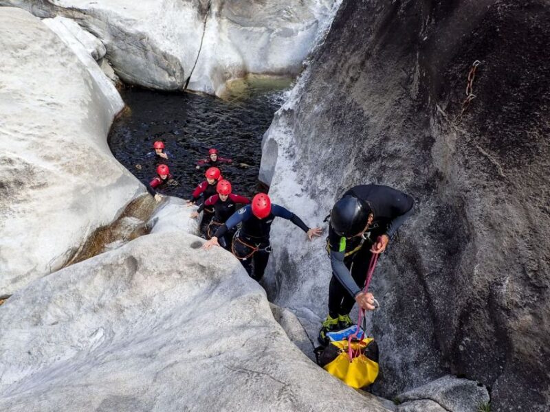 Tessin: Fantastic Canyoning Tour Boggera - The Action-Filled Journey Through the Gorge
