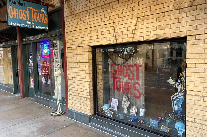 Texas Oldest Haunted Pub Crawl Shared Walking Tour - Group Size and Booking Popularity