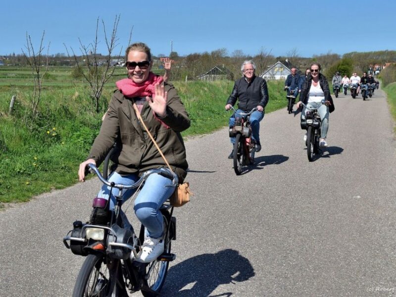 Texel: Solex Moped Rental - Explore Texel with a Nostalgic Solex Moped for 3 Hours