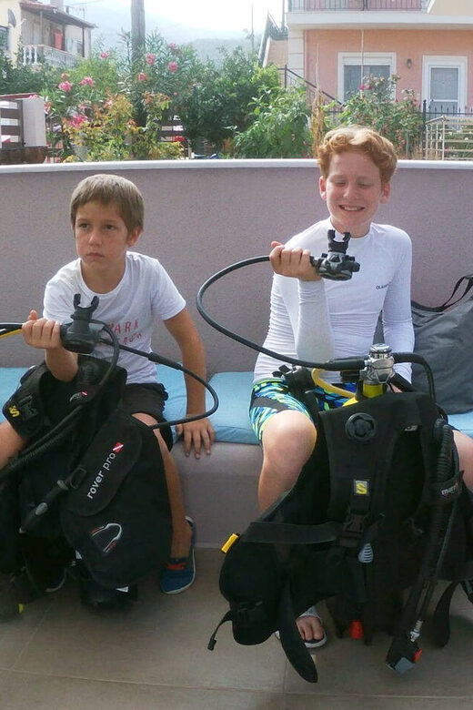 Thasos: Introductory Scuba Diving Expereince - The Role of Certified Guides in Your Experience