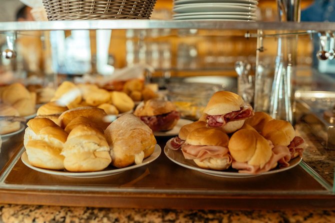 The 10 Tastings of Verona With Locals: Private Food Tour - Verona Sightseeing Beyond Food