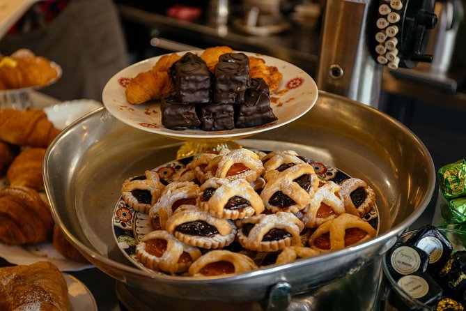 The 10 Tastings of Verona With Locals: Private Food Tour - The Pacing and Duration