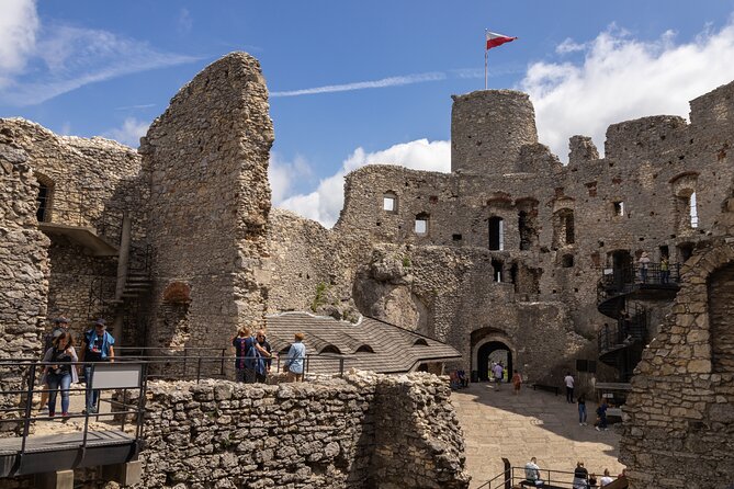 The 3 Largest Eagles' Nests Castles, Full-Day Tour from Krakow - Scenic Drive Through the Krakowsko-Czestochowa Upland