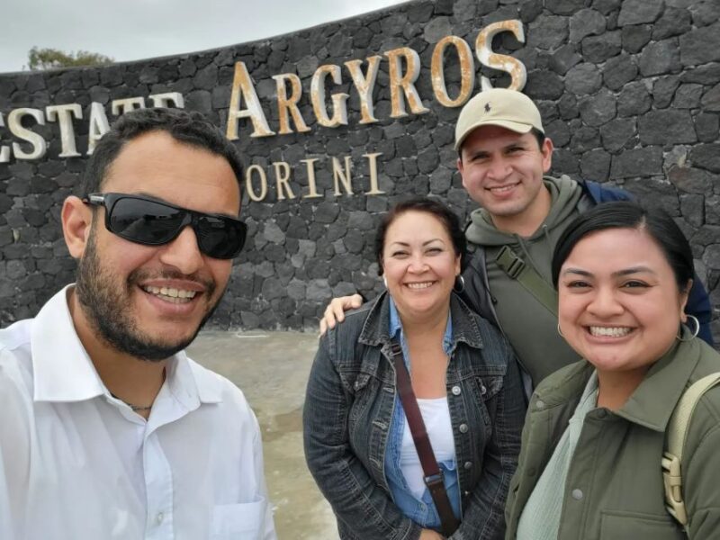 The 6-Hour Santorini Exploration From Beaches to Sunsets - Visiting the Akrotiri Archaeological Site