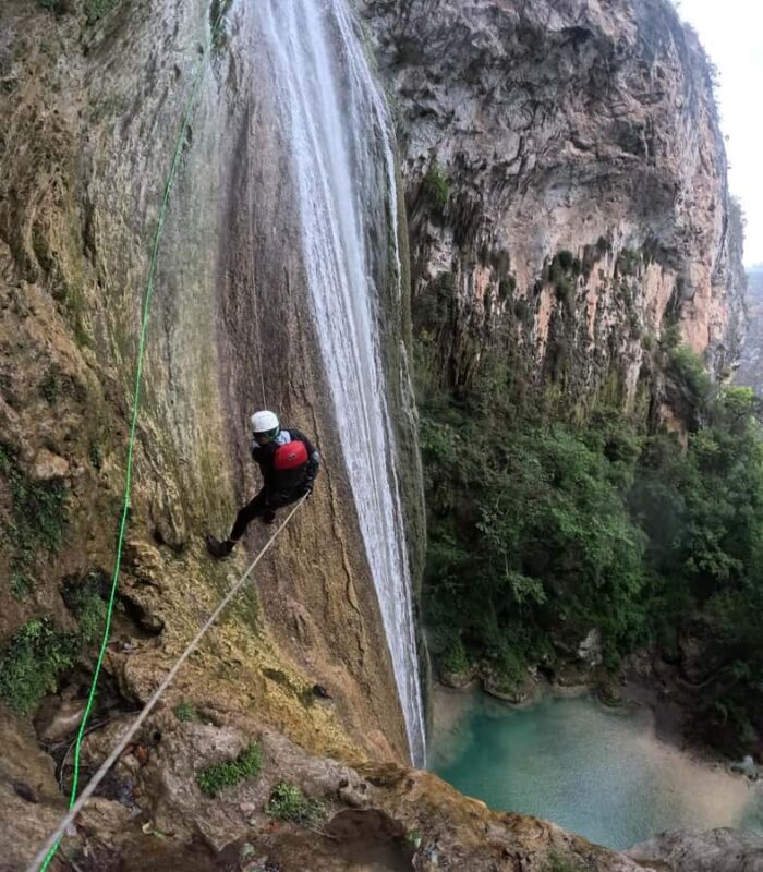The 7 Abseils of Chipitín: Extreme Adventure in the Sierra - Key Points