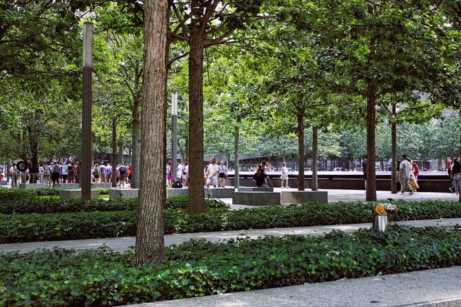 The 9/11 Ground Zero Walking Tour - Exploring the 9/11 Memorial & Museum Outdoor Spaces