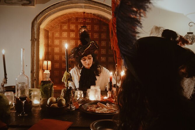 The ancient Venice and its spices: Cooking Class and Market Tour - The Atmosphere: A Time-Traveling Venetian Home