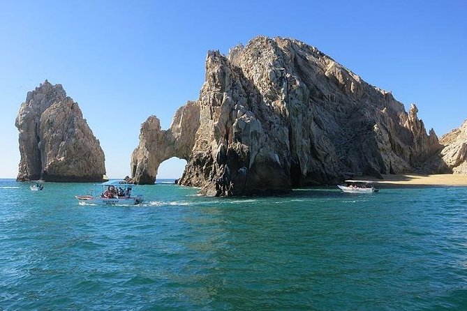 The Arch of Los Cabos Glass-bottom boat tour - Limitations and Considerations