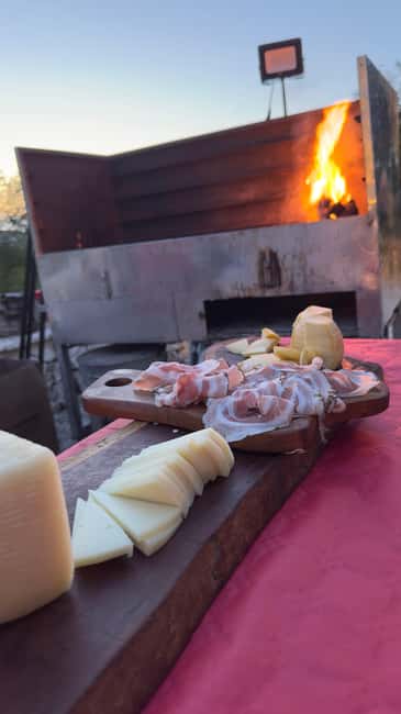 The art of cooking "al fornello" in the trullo vineyard in Martina Franca - Tasting Local Specialties: Cured Meats and Baked Goods