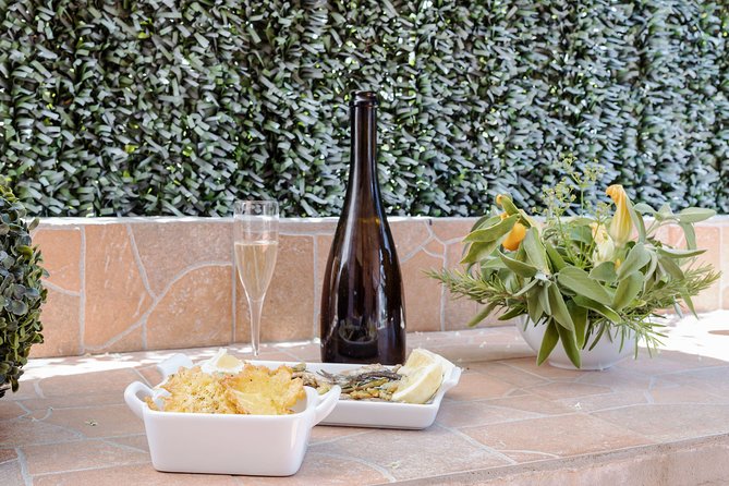 The art of the Italian Aperitivo with a local: Learn & Enjoy in Catania - Key Points