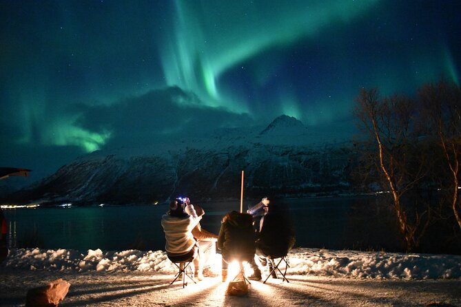 The Aurora Tour - VIP trip for northern lights, aurora borealis - Discover the VIP Northern Lights Experience in Tromsø