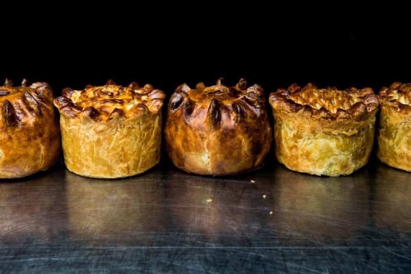 The Authentic Walking Tour with Indian Tasting Meal - Discovering Spitalfields Market’s Fashion and Diversity