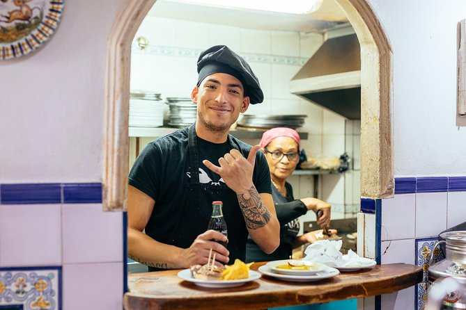 The Award-Winning Private Food Tour of Seville: 6 or 10 Tastings - Logistics and Accessibility