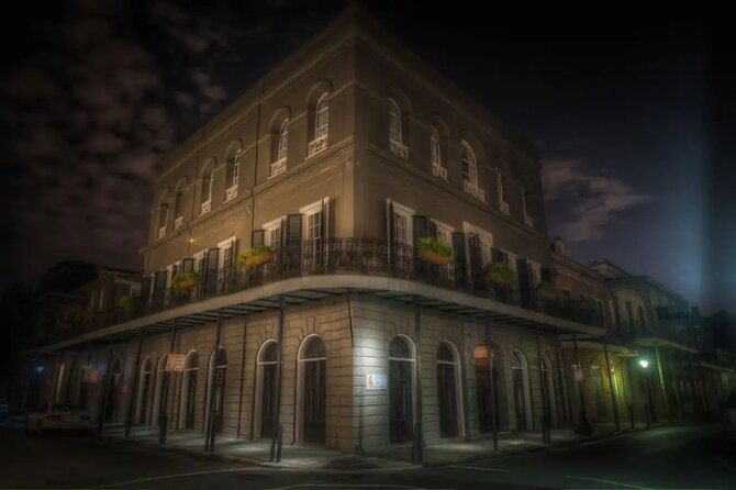 The Bad Broads Tour of New Orleans - Exploring the French Quarters Dark Past