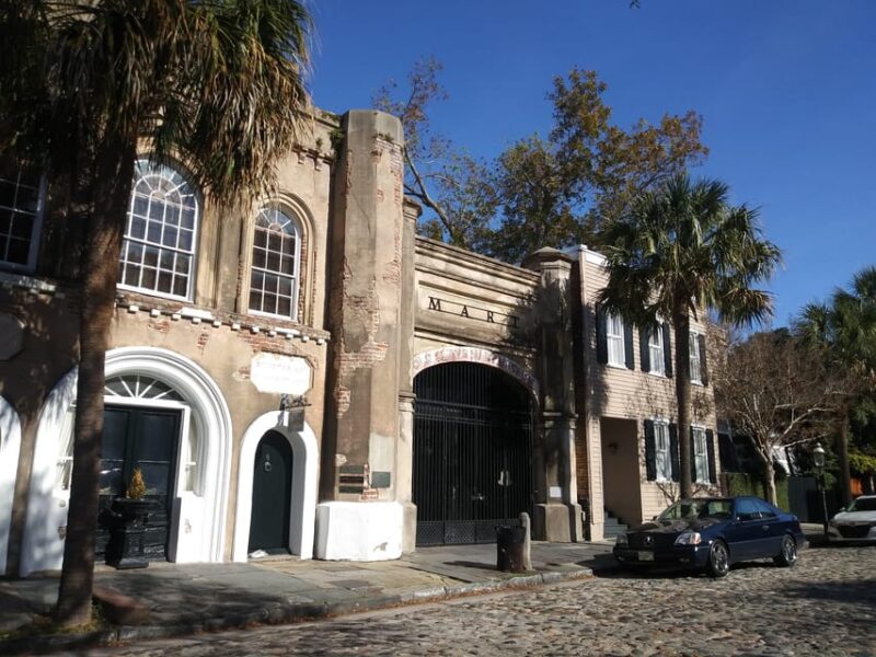 The Badass Broads of Charleston - Exploring Charleston’s Architectural and Historic Sites