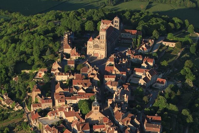 The Basilica of Vézelay unveiled - Explore Vézelay’s Historic Basilica with an Insightful Guided Tour