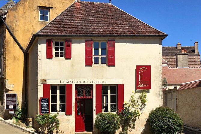 The Basilica of Vézelay unveiled + journey through the Basilica - The Unique Experience of Light and Shadow