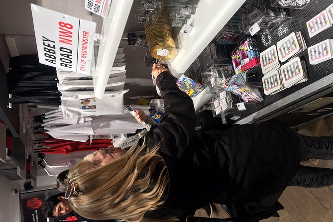 The Beatles in London Private Taxi Tour - The Legendary Hangouts and Courthouse at Soho