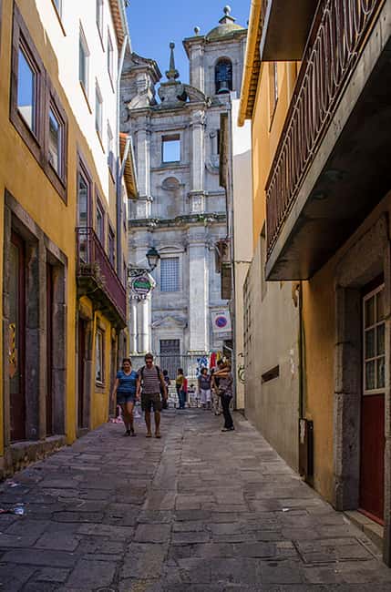 The Beautiful Story of Porto: Guided Tour with Entry Tickets - Key Points